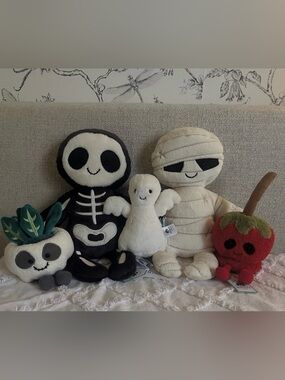 JELLYCAT HALLOWEEN BUNDLE BNWT